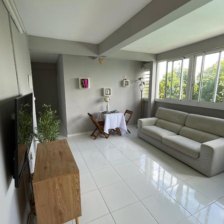 Appartement Lalau Avec Vue Sur La Mer Et Piscine Schoelcher Dış mekan fotoğraf
